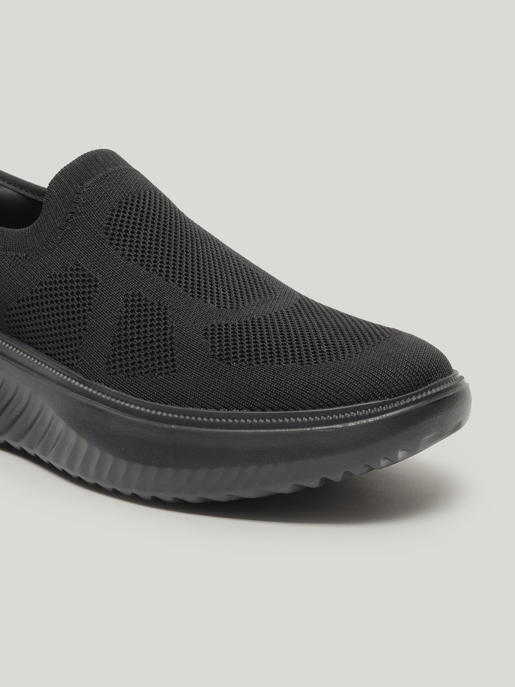 JM112 - Men's Slip-In Shoes Black