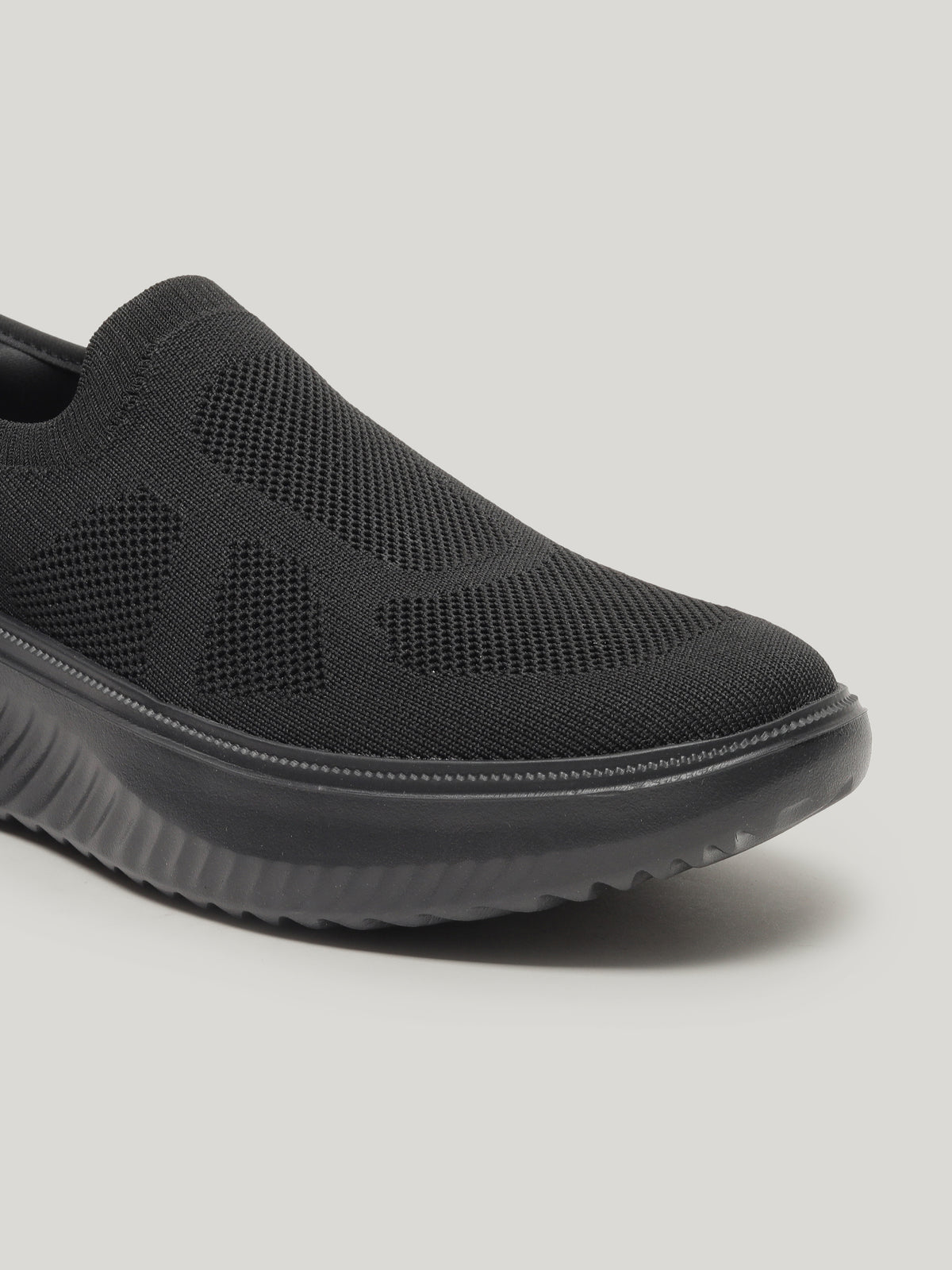 JM112 - Men's Slip-In Shoes Black
