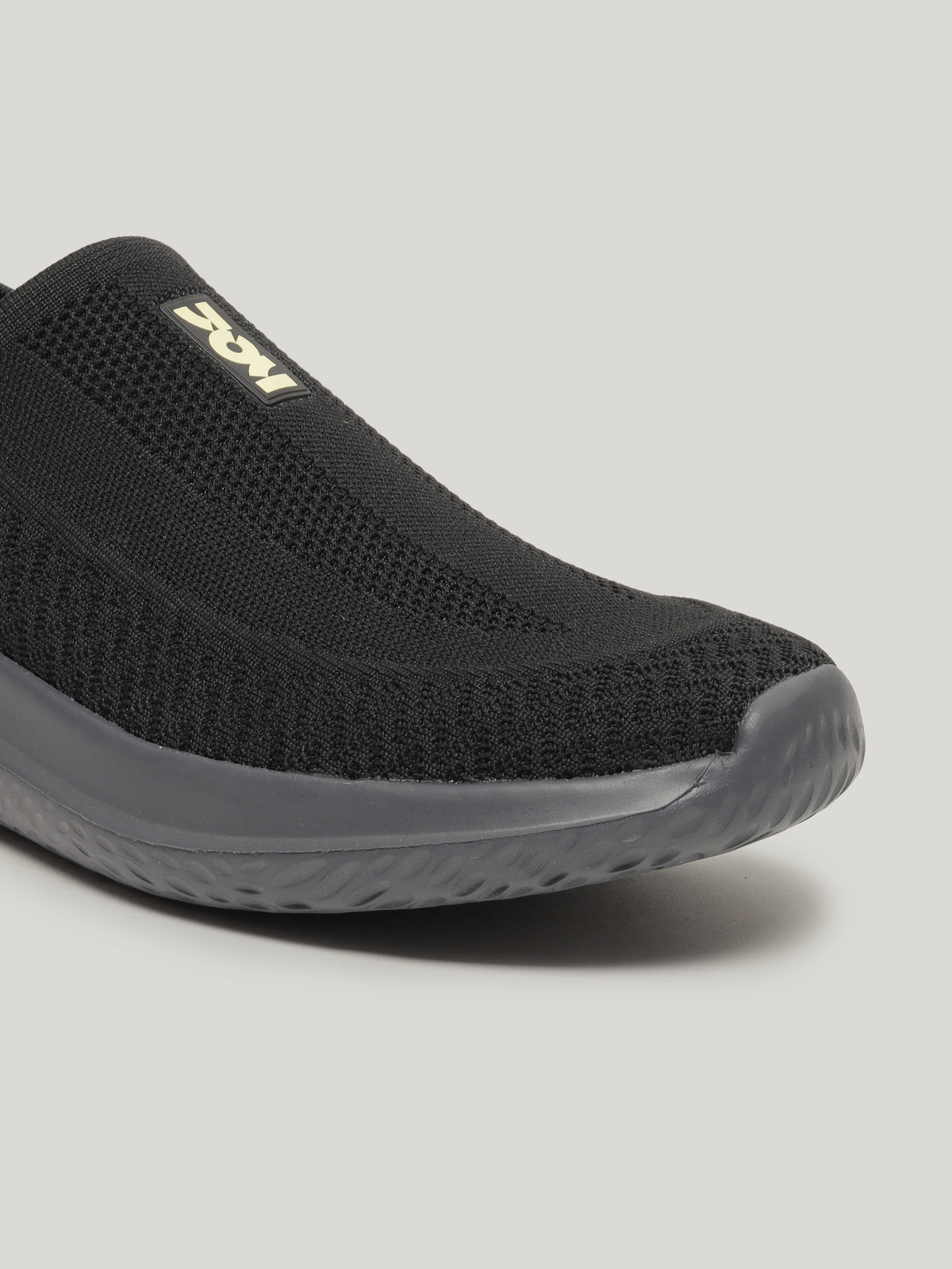 JM105 - Men's Slip On Shoes Black