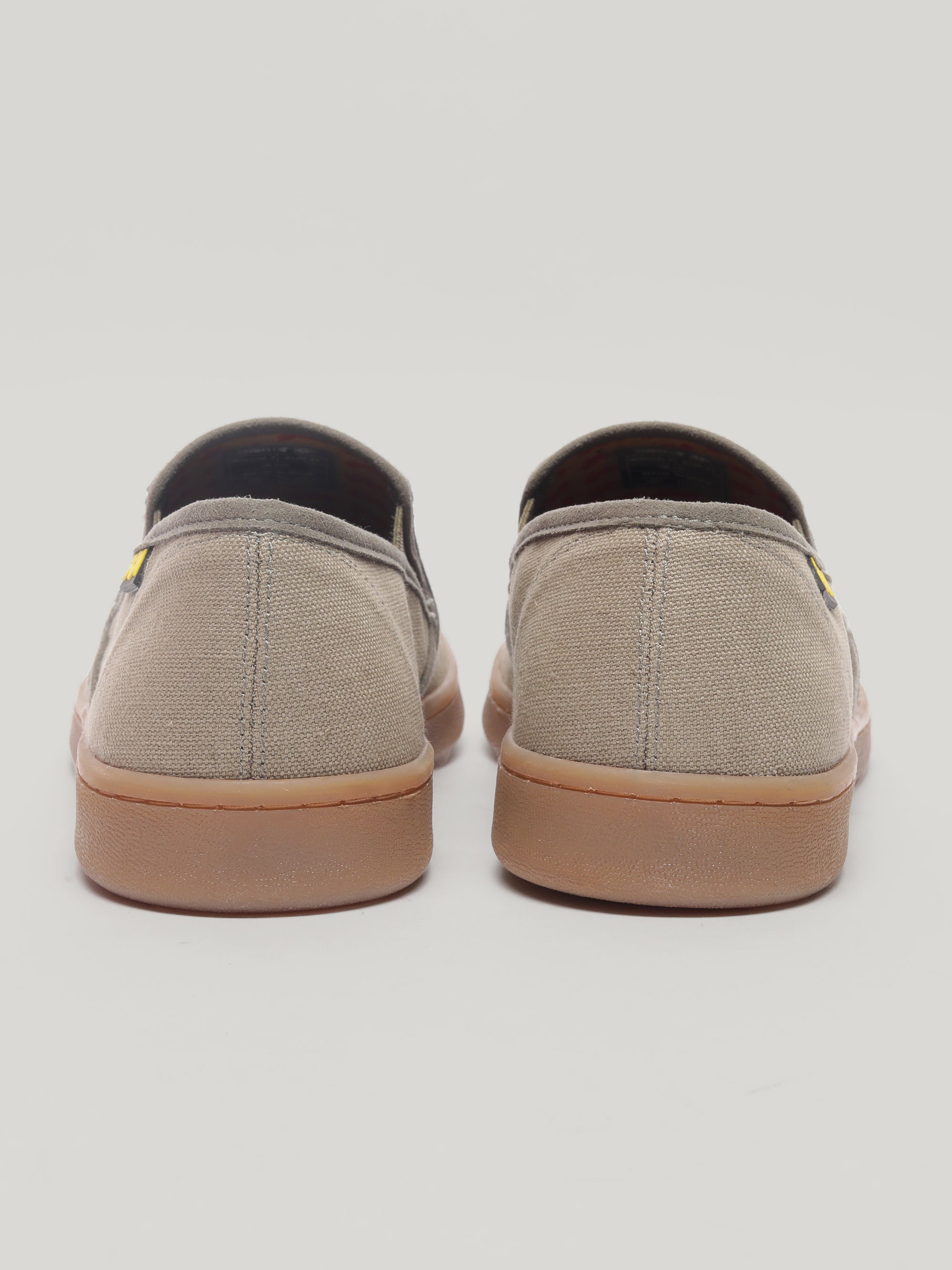 JM079 - Men's Canvas Shoes Olive