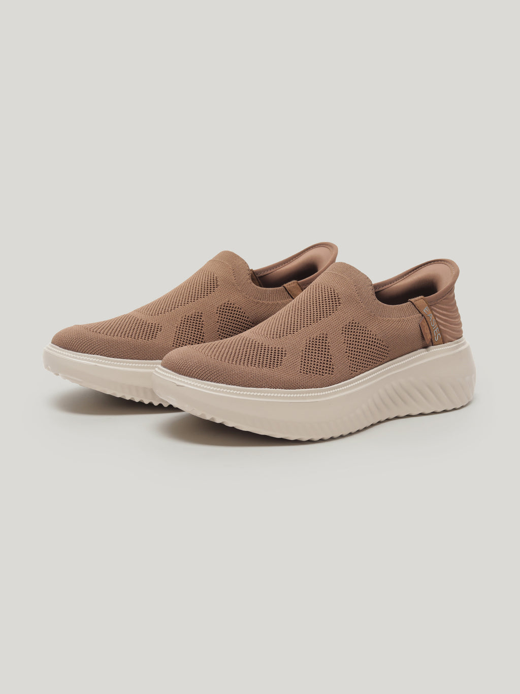 JM112 - Men's Slip-In Shoes Mocha