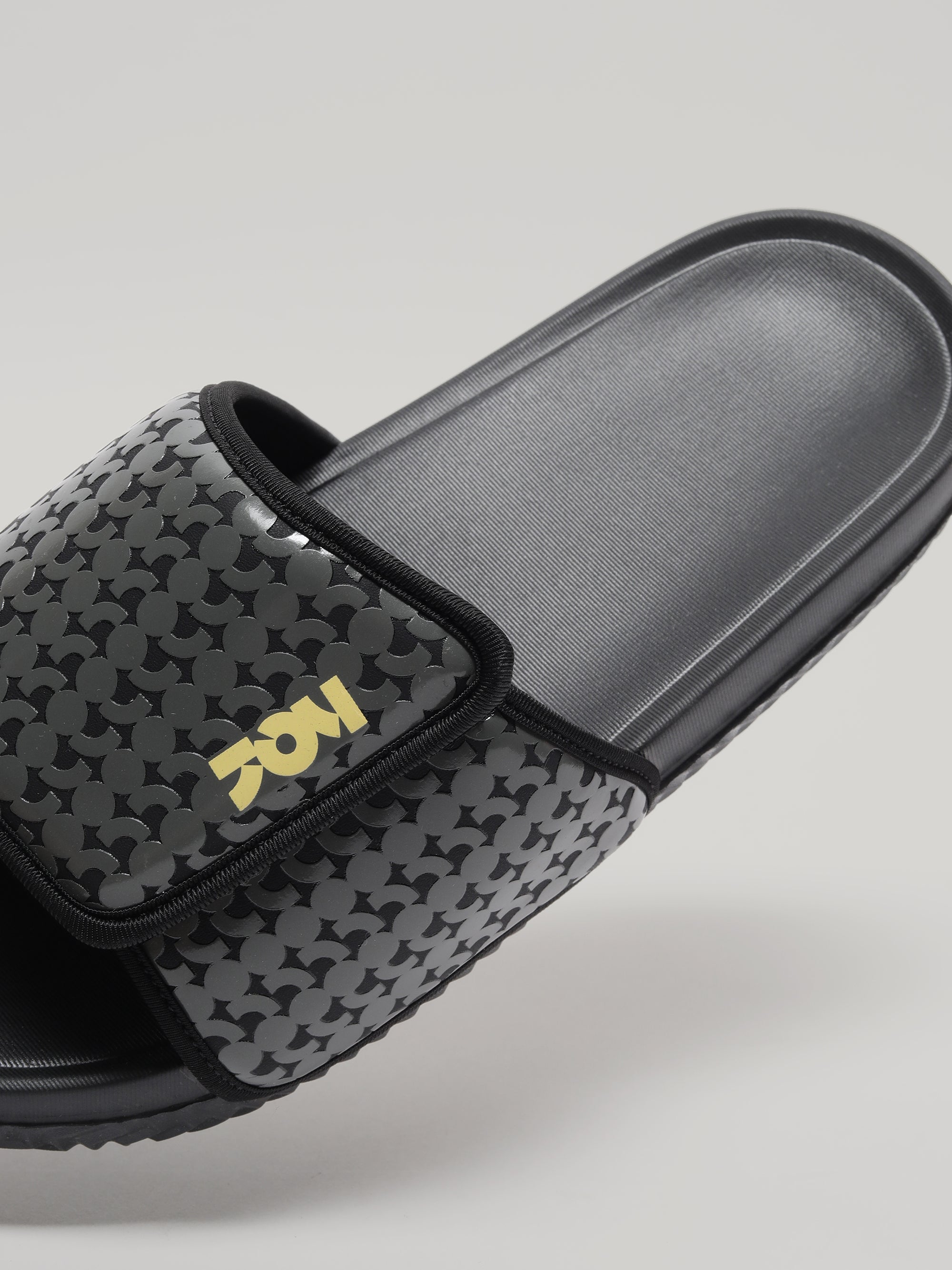JMS043 - Men's Slides Black