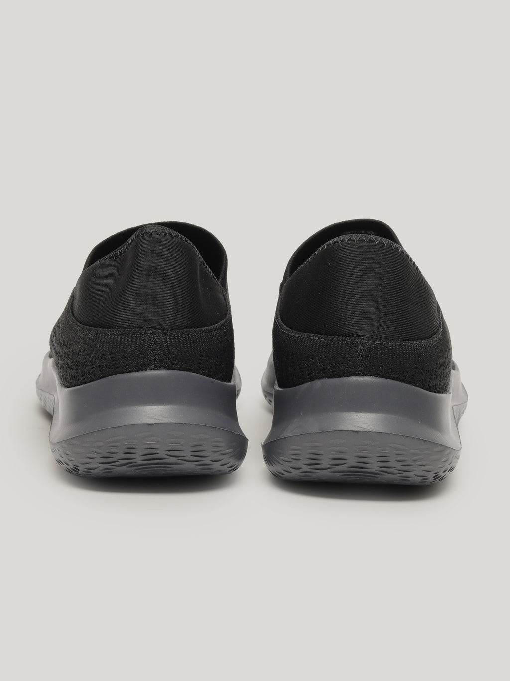 JM105 - Men's Slip On Shoes Black