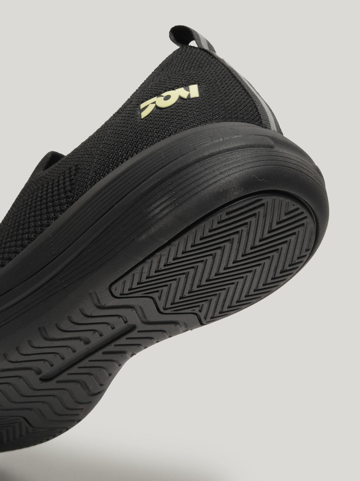JM109 - Men's Slip On Shoes Black