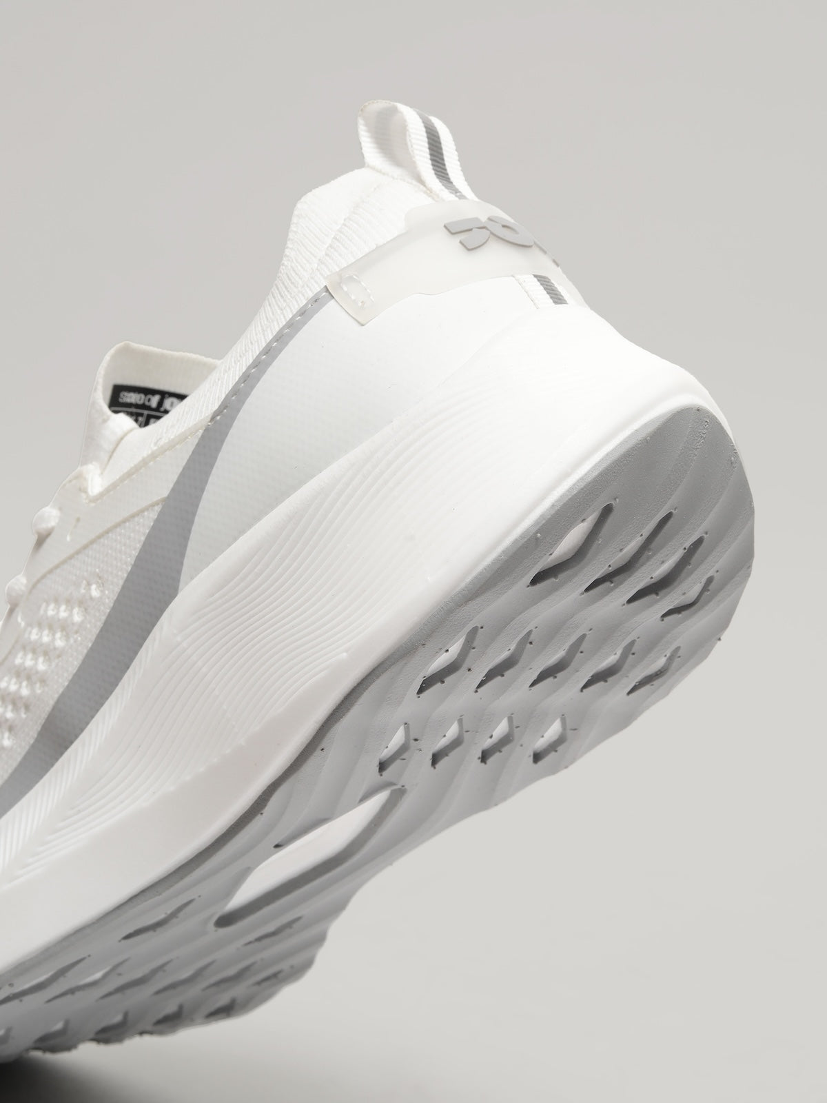 JM048 - Men's Lace Up Shoes White