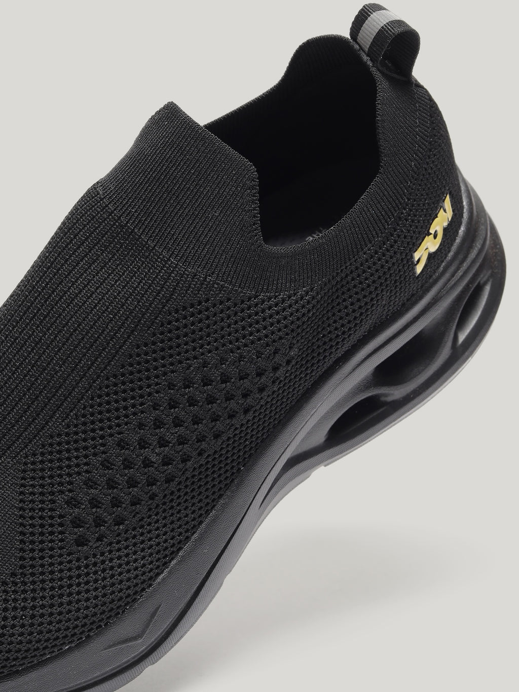 JM069 - Men's Slip On Shoes Black