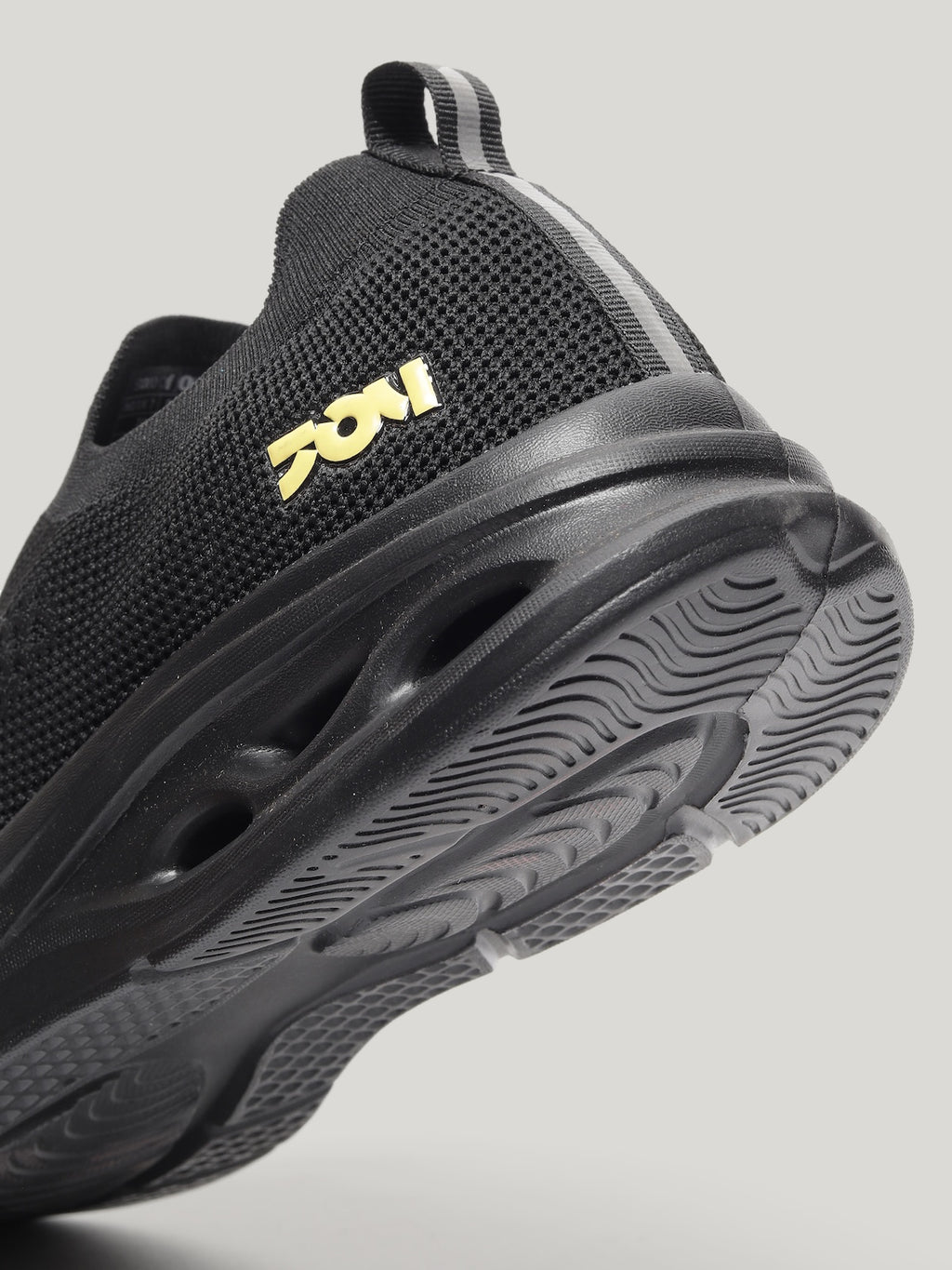 JM069 - Men's Slip On Shoes Black