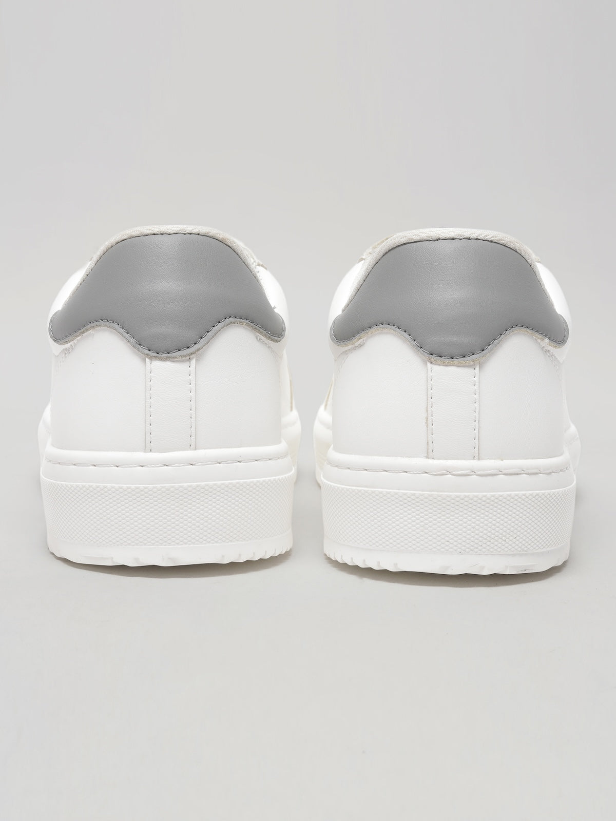 JM072 - Men's Lace up Shoes White