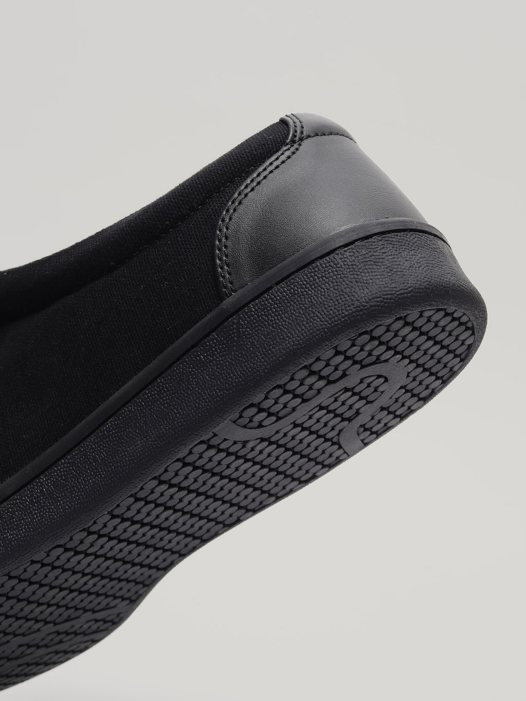 JM076 - Men's Canvas Shoes Black