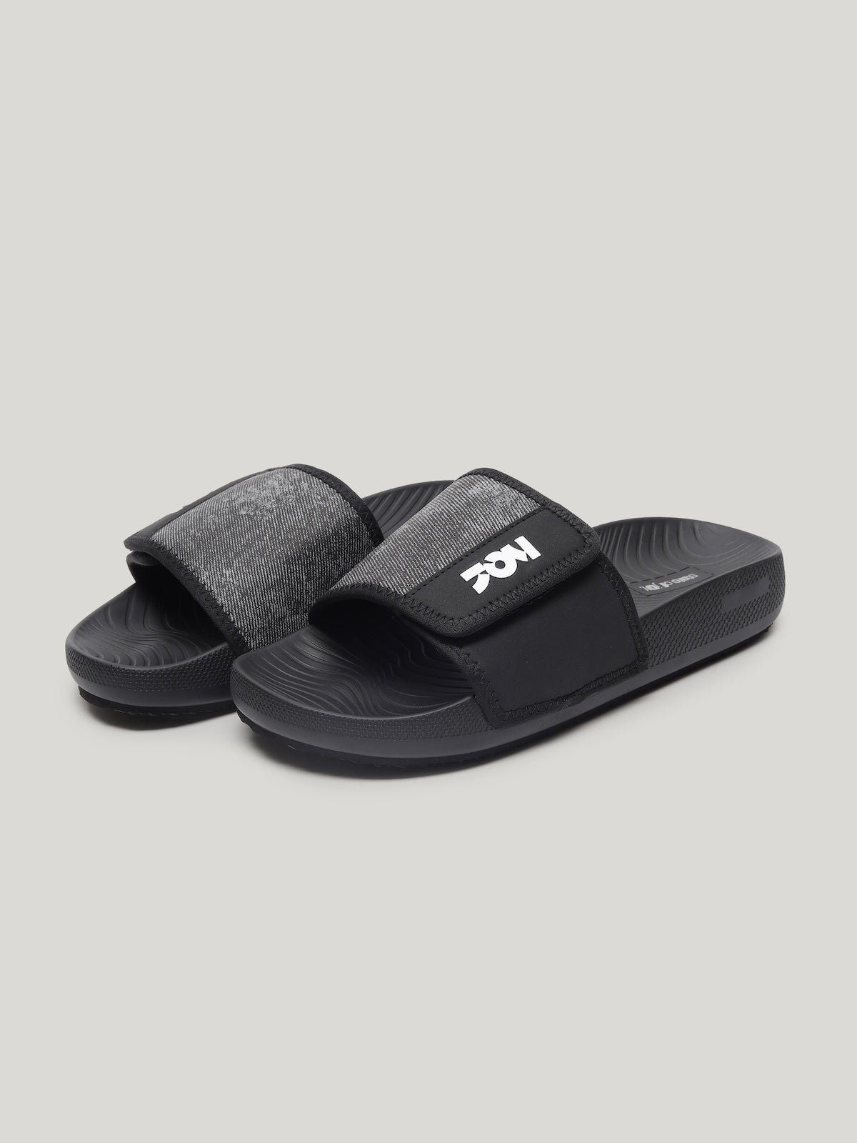JMS032 - Men's Slides Black