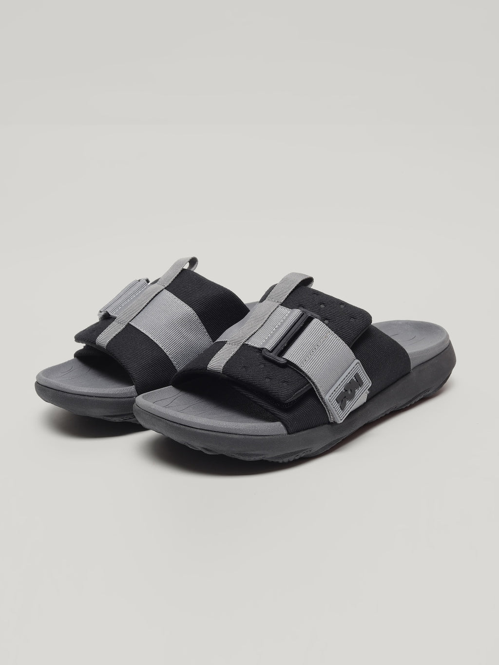 JMS035 - Men's Slides Black