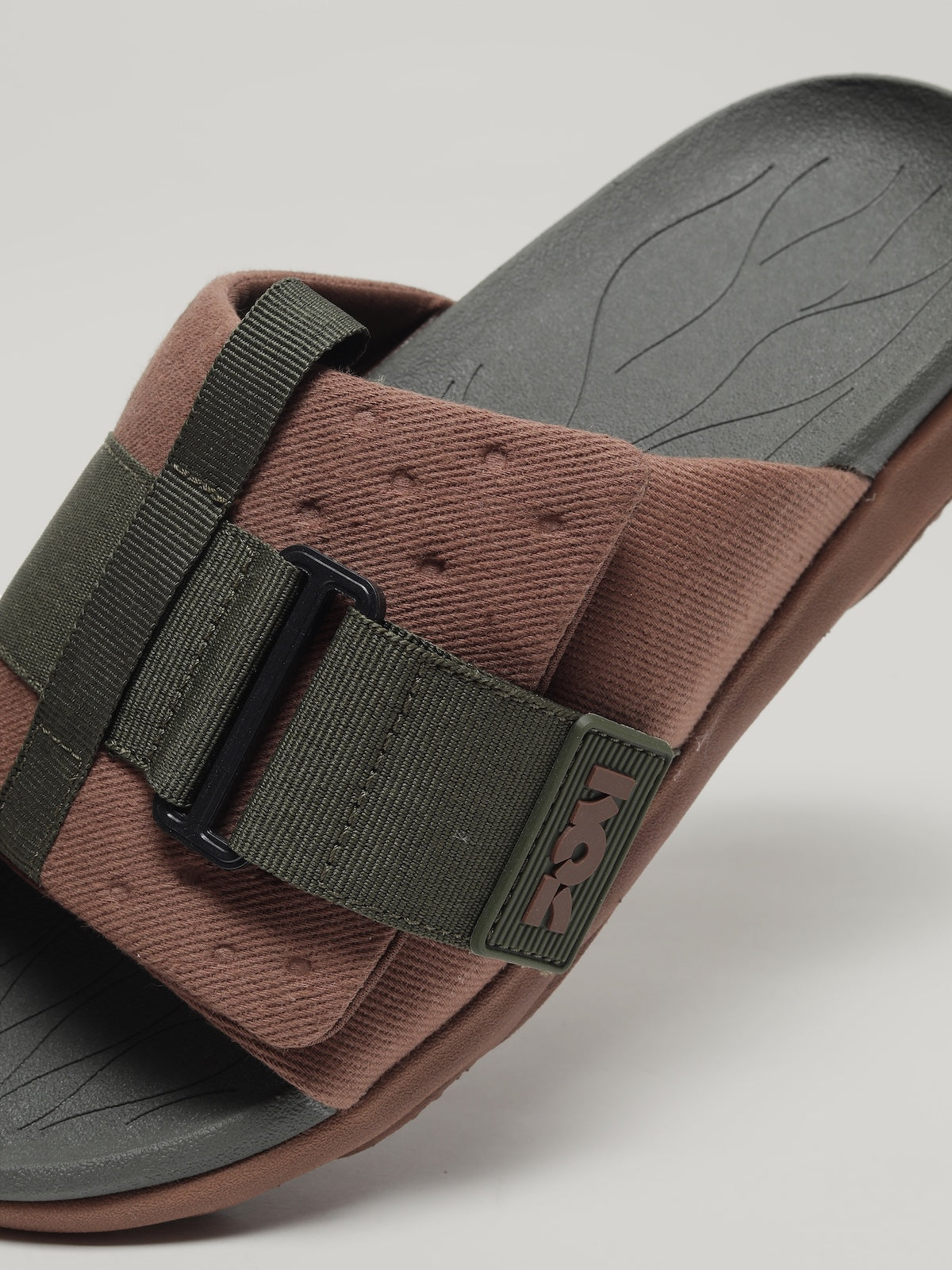 JMS035 - Men's Slides Coffee