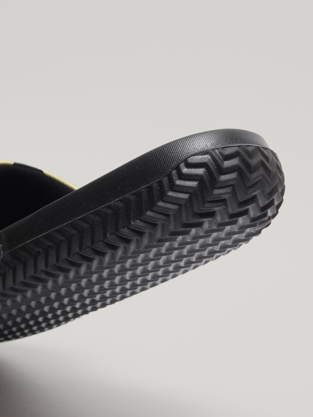 JMS044 - Men's Slides Black