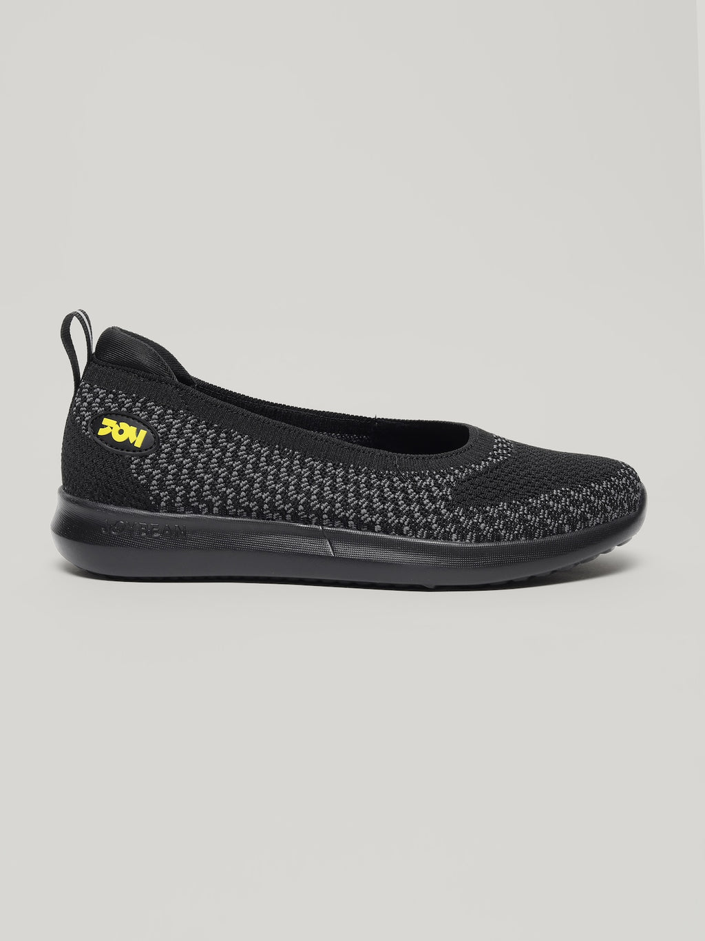 JW040 - Women's Slip On Shoes Black