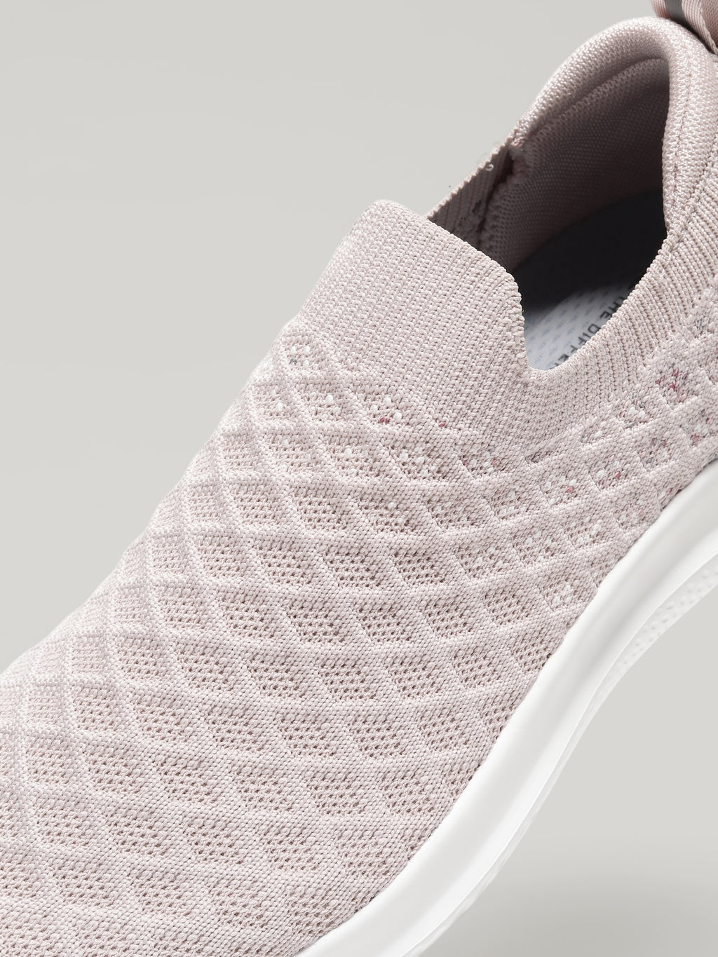 JW046 - Women's Slip On Shoes Pink
