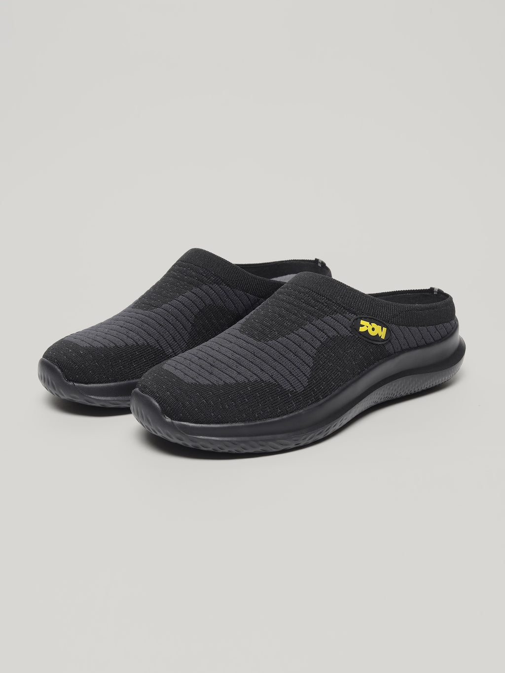 JW047 - Women's Slip On Shoes Black