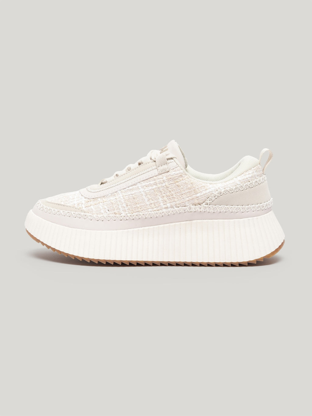 JW056 - Women's Lace Up Shoes Cream