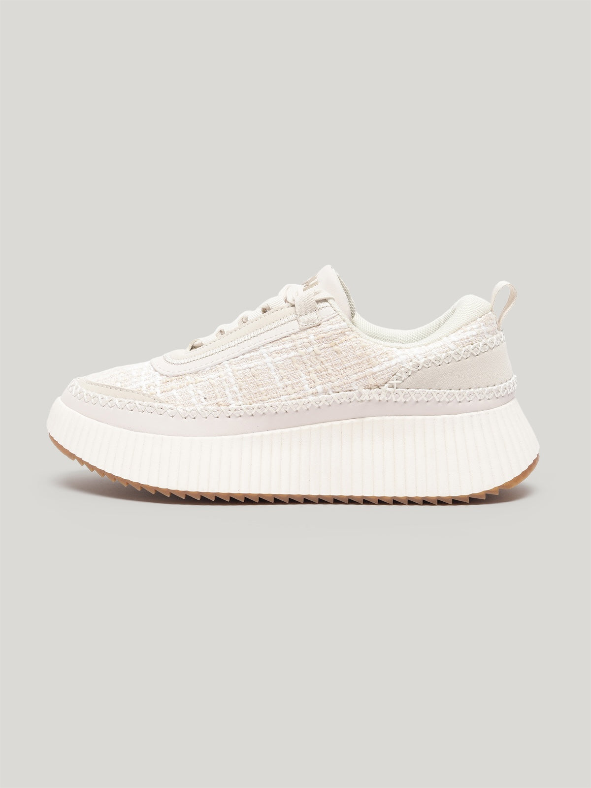 JW056 - Women's Lace Up Shoes Cream