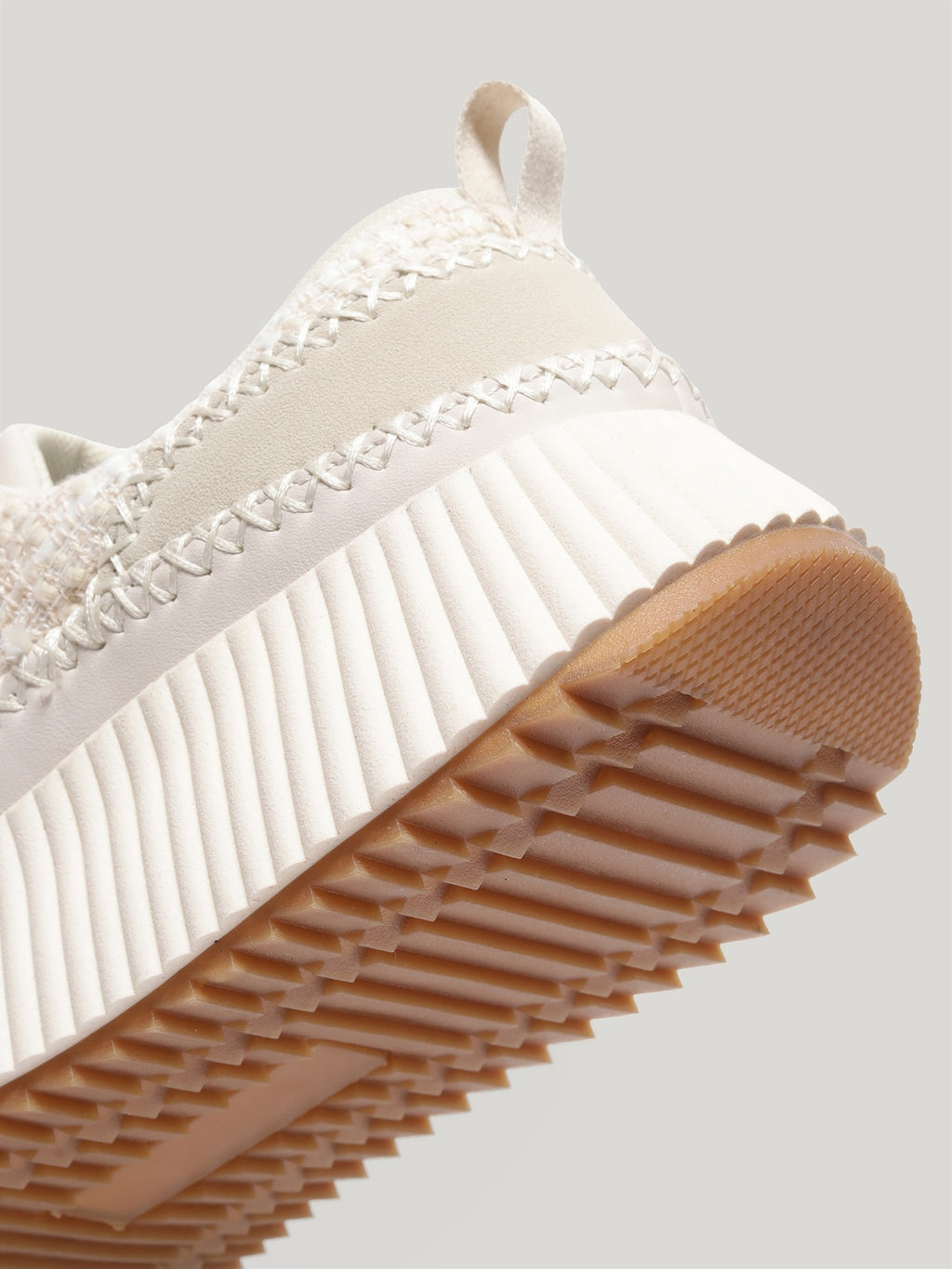 JW056 - Women's Lace Up Shoes Cream