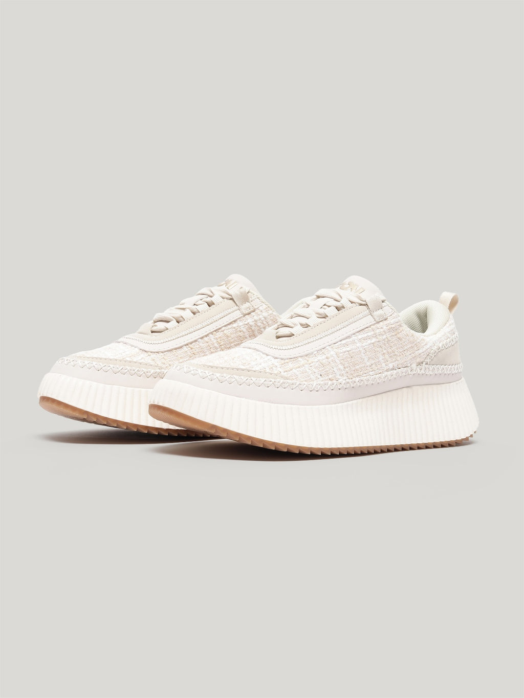 JW056 - Women's Lace Up Shoes Cream