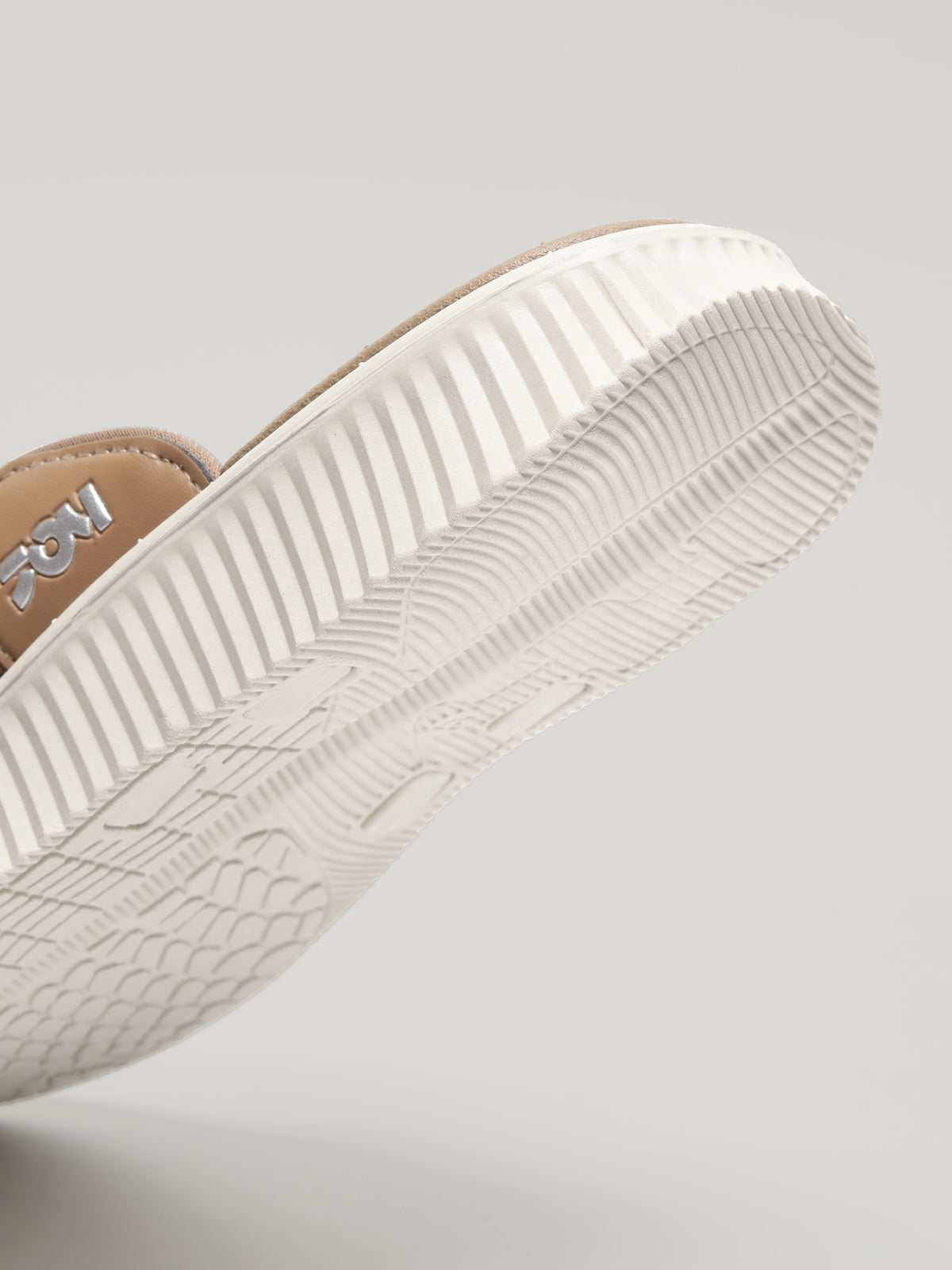 JWS012 - Women's Flip Flops Tan