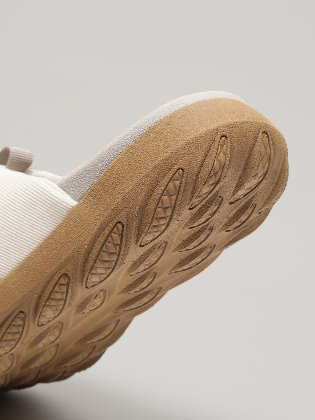JWS035 - Women's Slides Cream